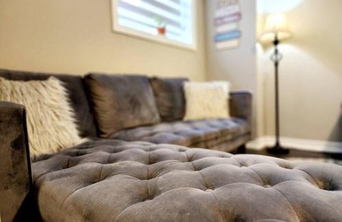 Halton Regional Municipality Apartment | 1 Bedroom basement apartment with separate entrance