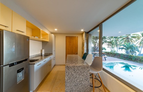 Santa Maria Huatulco Condo | 1 Bedroom Beachfront Residence W/Panoramic Views