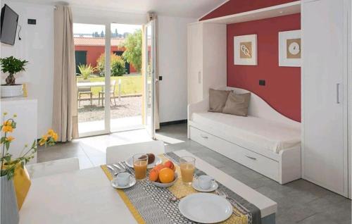 Poggi House | 1 Bedroom Beautiful Home In Imperia