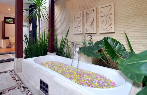 Mangsit Villa | 1 Bedroom Charming Private Pool Villa