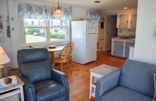 Dennis Port Condo | 1 bedroom condo-just steps to the beach