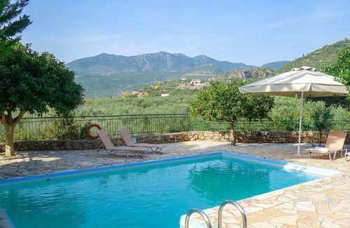 Kardamyli Villa | 1 bedroom country villa w/ pool + terrace