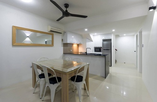 Port Douglas Apartment | 1 Bedroom Fully Self Contained Townhouse in Port Douglas!