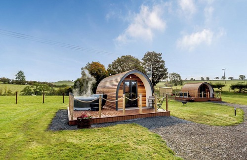 Welshpool Cottage | 1 bedroom accommodation in Llanfair Caereinion