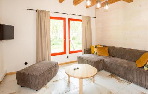 Debina House | 1 Bedroom Gorgeous Home In Rowy