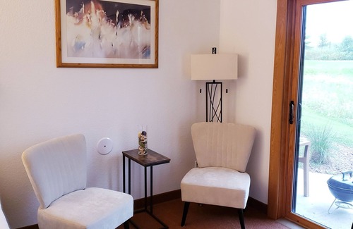 Wisconsin Dells Condo | 1-bedroom guestroom in a resort - short walk to Chula Vista Waterparks