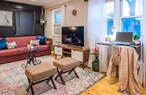 Huntsville House | 1 bedroom home downtown Five Points Huntsville