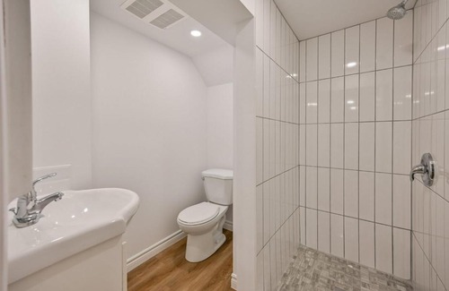 Burlington Apartment | 1 Bedroom Lower Level Suite in Burlington -The Jacob at Bellwood