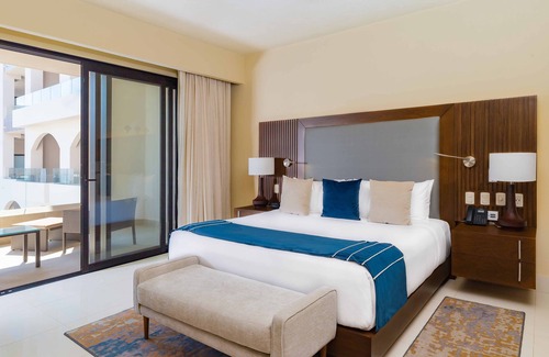 El Zacatal Resort | 1 bedroom luxury suite at Villa La Valencia Beach Resort & Spa, Los Cabos