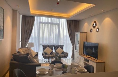 Manama Apartment | 1 Bedroom Luxury Condo Catamaran City View