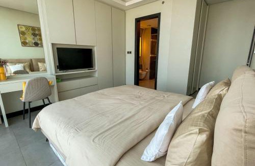 Manama Apartment | 1 Bedroom Luxury Penthouse Catamaran City View