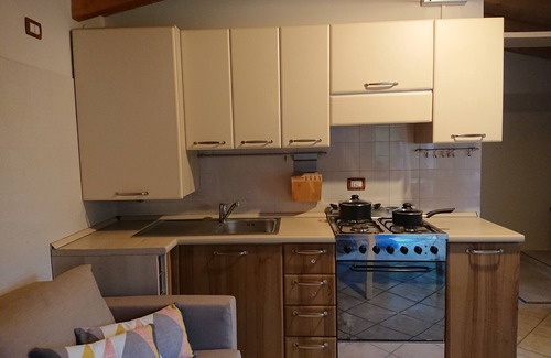 Puegnago del Garda House | 1 Bedroom Private vacation home in Puegnago Sul Garda