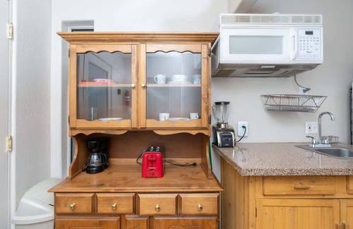 Mesa House | 1 Bedroom | Relaxing Retreat in Great Location