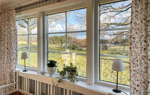 Oxaback Apartment | 1 Bedroom Stunning Apartment In Öxabäck