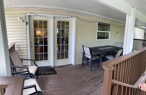 Lava Hot Springs House | 1 Block from Main St! Steps to Hot Pools! Cozy, spacious, central location!