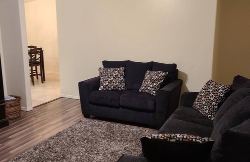 Lava Hot Springs House | 1 Block from Main St! Steps to Hot Pools! Cozy, spacious, central location!
