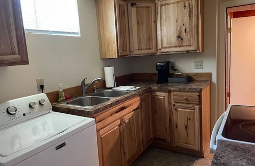 Laramie Apartment | 1 block from UW; centrally located in Laramie