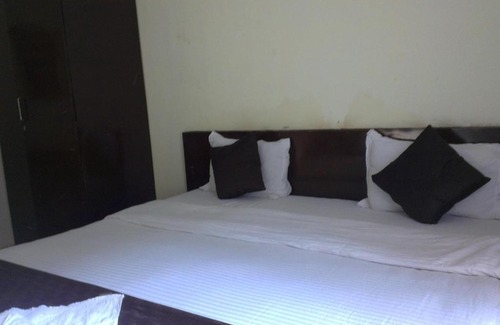 Kalyani Nagar Apartment | 1 BR Apartment in Kalyani Nagar, Pune, by GuestHouser (9F74)