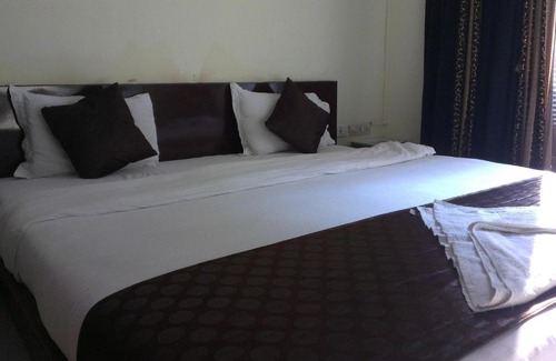 Kalyani Nagar Apartment | 1 BR Apartment in Kalyani Nagar, Pune, by GuestHouser (9F74)