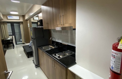 Barangay 76 Condo | 1 BR Fully Furnished Condo across MOA with Pool and Parking - Shore 3 Unit 1146