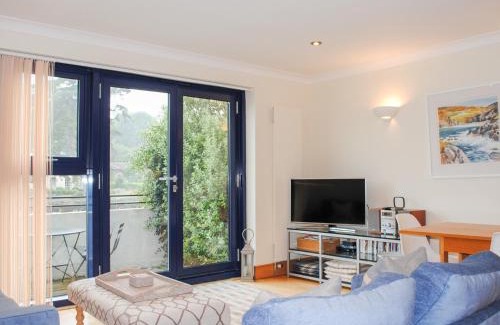 Kingsbridge House | 1 Crabshell Quay