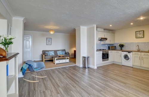 Mortehoe Apartment | 1 Devon Beach Court - Three Bedroom Apartment, Sleeps 6