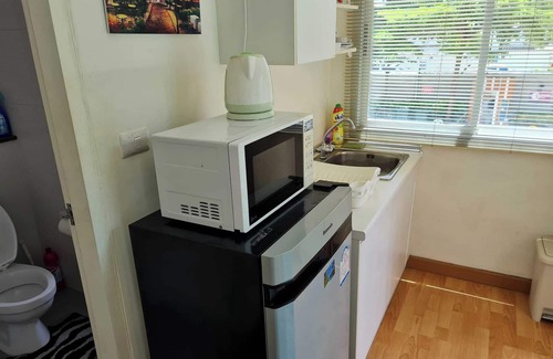 Udon Thani Apartment | 1 Double bedroom Apartment with Swimming pool security and high speed Wifi