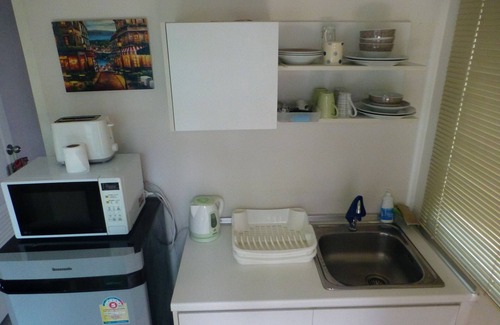 Udon Thani Apartment | 1 Double bedroom Apartment with Swimming pool security and high speed Wifi