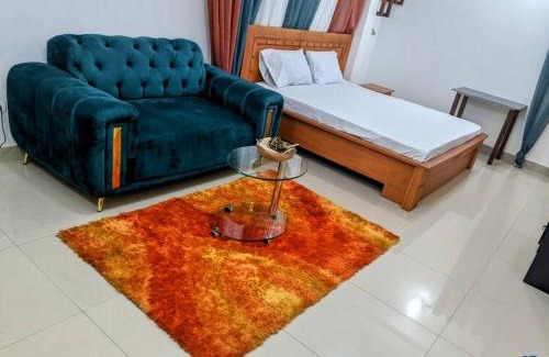 Abomey-Calavi Apartment | 1 grand studio climé meublé