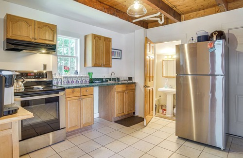 Oak Bluffs House | < 1 Mi to Beaches: Home w/Deck in Oak Bluffs