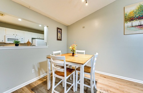 Greenville House | 1 Mi to ECU Hospital: Greenville Home w/Yard!