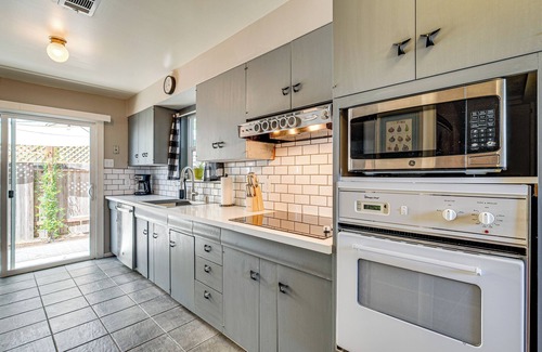 Sacramento House | < 1 Mi to Oakland A's Park: West Sacramento Home