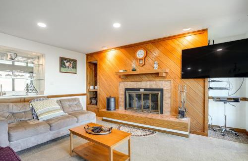 Nellysford Apartment | 1 Mi to Wintergreen Resort Mtn-View Condo!