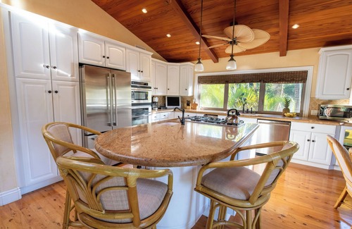 Wainiha House | 1 Min Walk to Sandy Barrier Reef-Protected Soft Beach 4br 4ba