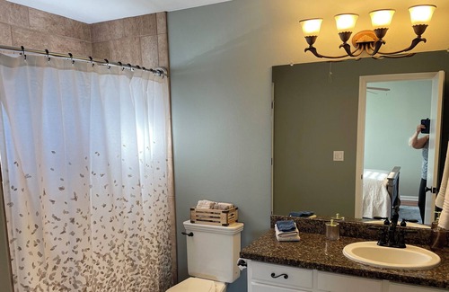 Cedar Creek Other | 1 of a kind guest house 15 mins from Austin Airport