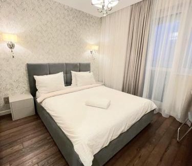Obolon' Apartment | 1 room 60m2 center of Obolon near River side. 11 Floor