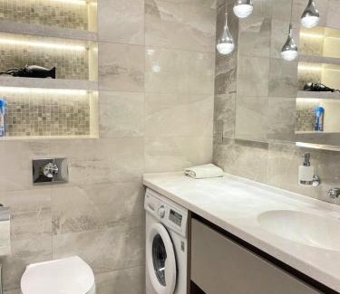 Obolon' Apartment | 1 room 60m2 center of Obolon near River side. 11 Floor