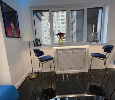 Obolon' Apartment | 1 room 65m2 center of Obolon near River side.