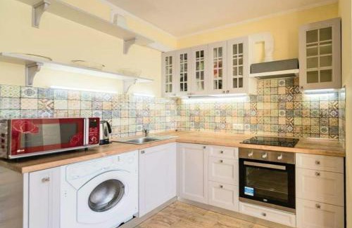 Obolon' Apartment | 1 room 65m2 center of Obolon near River side.