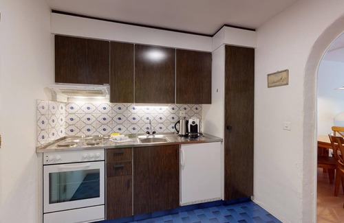 Surlej Apartment | 1-room apartment on the first floor, 40 m2, quiet and sunny southern exposure.