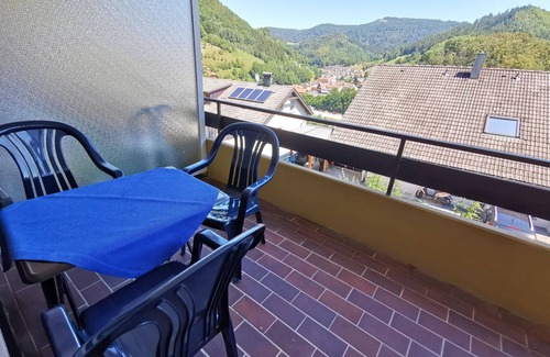 Bad Peterstal-Griesbach Apartment | 1-room apartment 'Hilde' with balcony and Wi-Fi