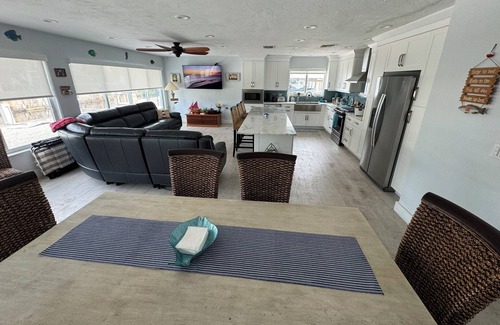 Port Pine Heights House | 1 story 3-bedroom house in tranquil Big Pine Key 100 ft dock