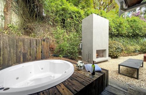 Vila Inglesa House | 1 suíte Jacuzzi Lareira Churrasqueira