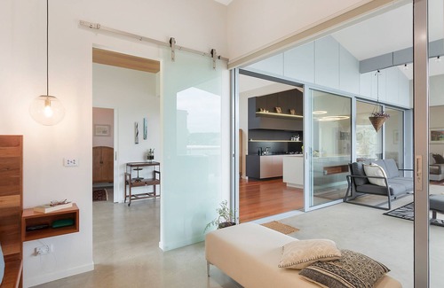 Tura Beach House | 1 The Point