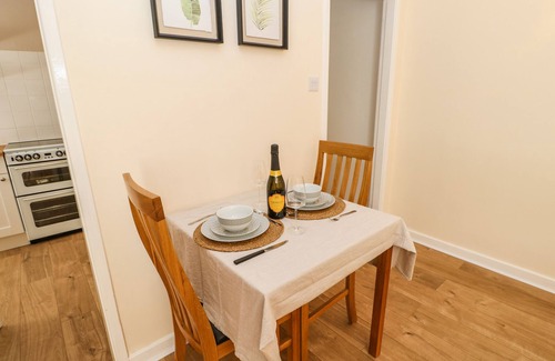 Alston Cottage | 1 THE STABLES, pet friendly, with a garden in Alston
