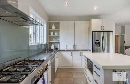 Auckland Apartment | 1 Worcester Road, Meadowbank