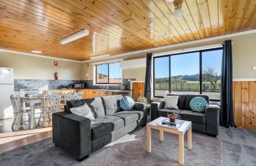St Helens Apartment | 10-72 at Kellraine - Fully self contained