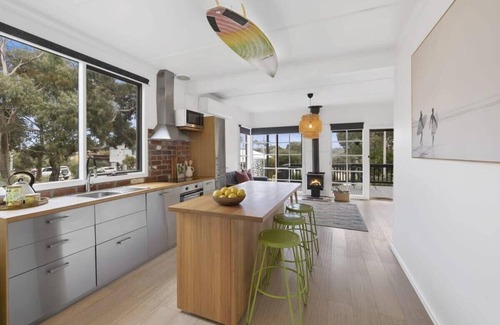 Anglesea House | 10 Allen Street Summa