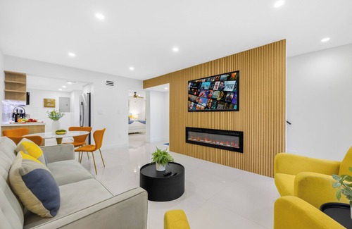 Coral Way House | 10 BEDS, 4 BATHS, Sleep 16 in the most Prime Location in Miami!