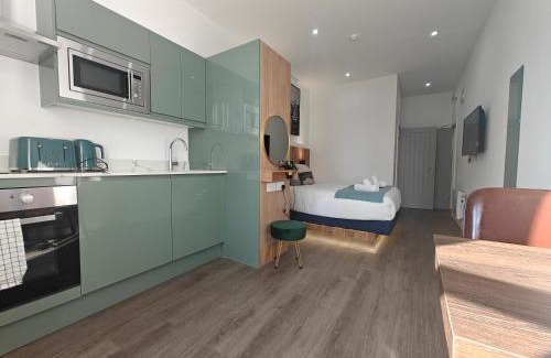Theatreland Birmingham Apartment | 10 Chic studio Apartments in Birmingham city centre